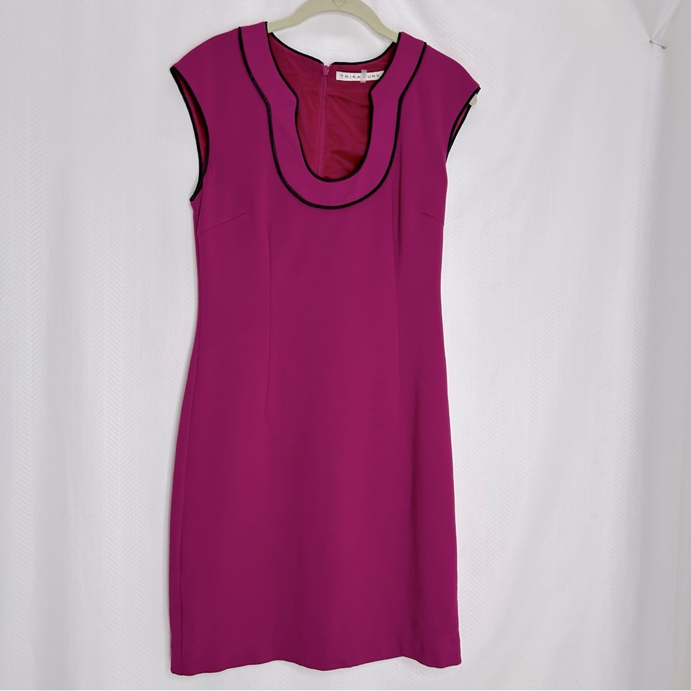 Trina Turk fuchsia pink knit dress midi size 4 cap sleeves office business